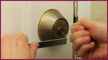 Chantilly Locksmith Store Chantilly, VA 703-270-6014 - 5-lock-opening